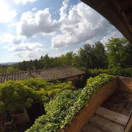 Casale Le Querce Apartment คาสเตลนูโอโว เบราร์เดนกา ภายนอก รูปภาพ