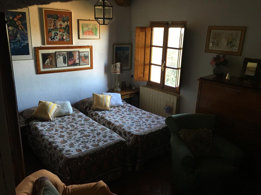 Casale Le Querce Apartment คาสเตลนูโอโว เบราร์เดนกา ภายนอก รูปภาพ